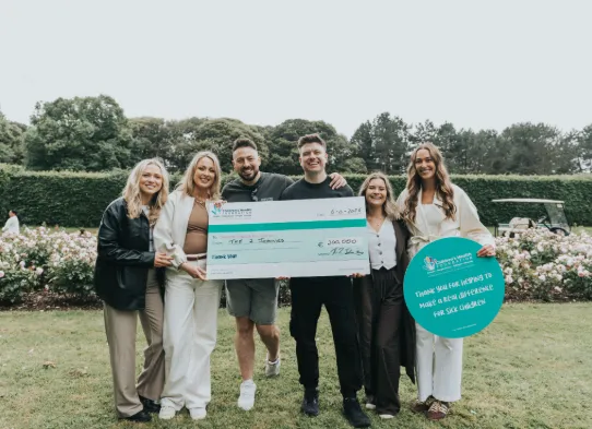 2 Johnnies Donate €200,000 to Children's Health Ireland