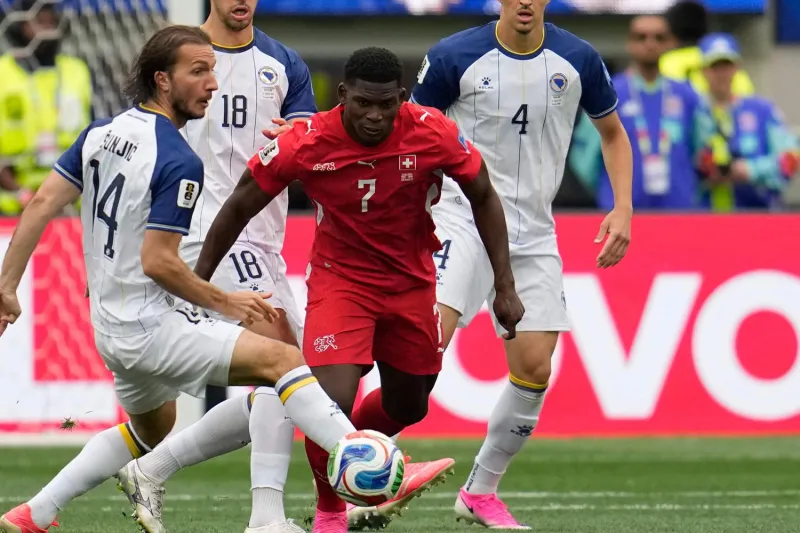 Coupe du monde 2026 : la Suisse brille, Canada - Qatar
