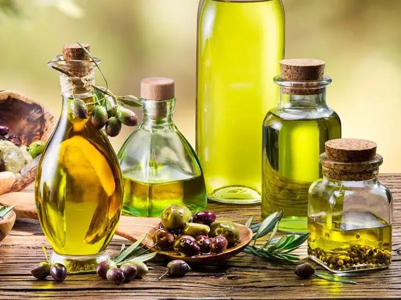 24 huiles d'olive de 5 régions primées