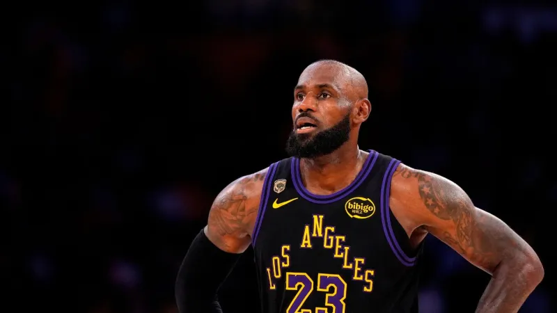 76ers, Timberwolves Reportedly Pursuing LeBron James