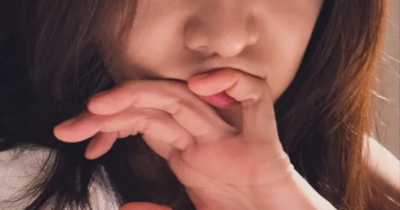 L'actrice Kim Bin Woo quitte la Corée après des controverses