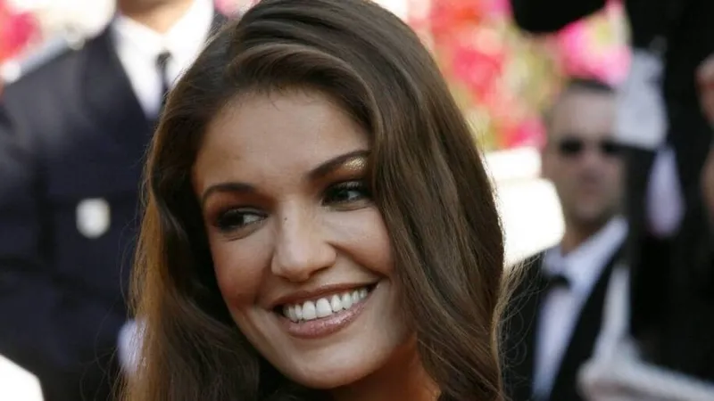 Actress Nadia Farès Dies at 57 After Swimming Pool Accident