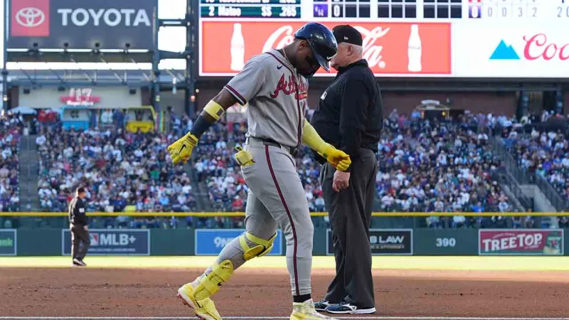 Acuna Jr. exits Rockies game with left hamstring tightness