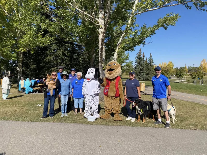 Marche des Lions d'Airdrie pour les chiens-guides le 31 mai