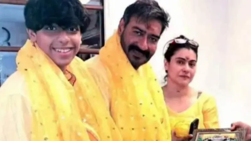 Ajay Devgn, Kajol, Son Yug Visit Baglamukhi Temple