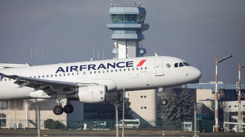 Algerians Barred from Morocco: Air France, Transavia Under Scrutiny