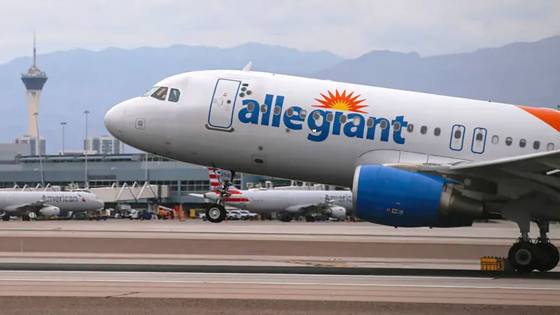 Le PDG d'Allegiant défend le modèle low-cost après l'acquisition de Sun Country