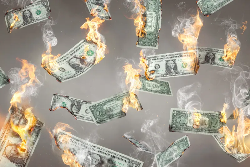Amazon FCF Turns Negative $7.6B Amid AI Capex Surge