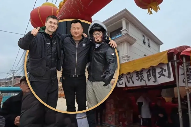 Americans Crash Chinese Funeral, Get Welcomed