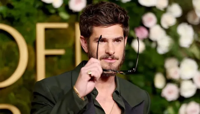 Andrew Garfield on His 'Slutty' Golden Globes Look
