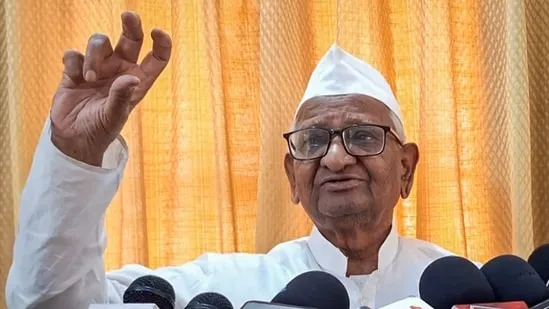 Anna Hazare Urges Centre to Negotiate with Sonam Wangchuk