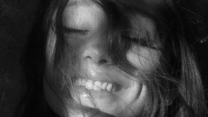 Sortie de l'album 'Petal' d'Ariana Grande non confirmée