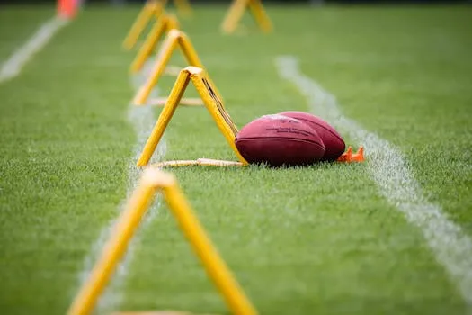 Le football de l'Arkansas débute son entraînement de printemps
