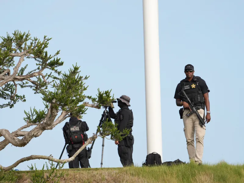 Armed man arrested at Trump golf club before visit