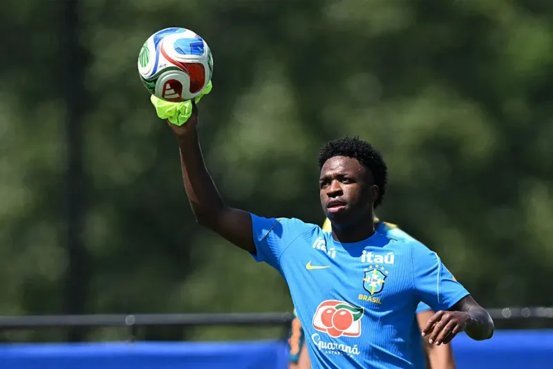 Arsenal Transfer Targets: Vinicius Jr, Guimaraes, Barcola