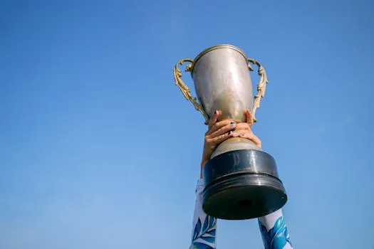 Aïssa Mandi Honored Before World Cup