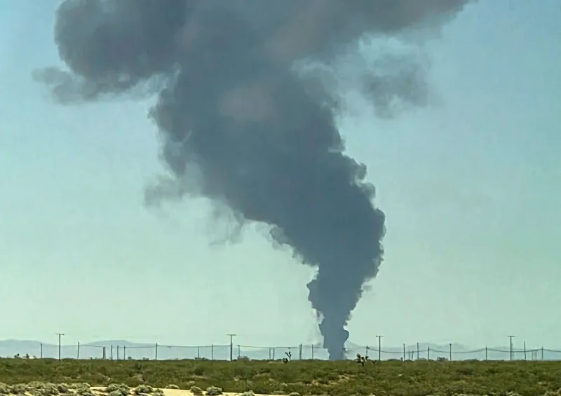 B-52 crash at Edwards AFB kills 8, officials confirm