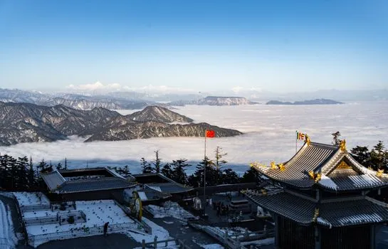 Banyan Tree Mount Emei Opens Near UNESCO Site