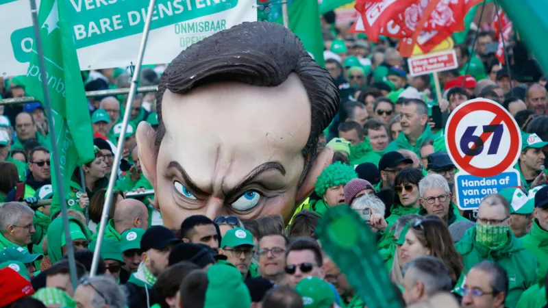 La Belgique paralysée par une grève nationale qui perturbe les secteurs économiques clés