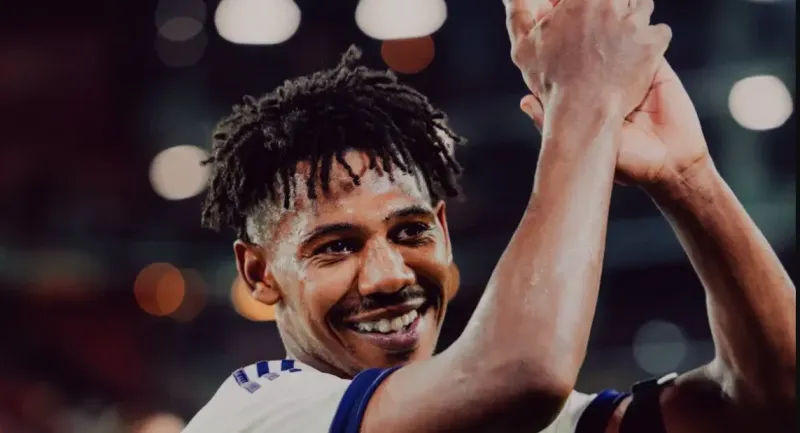 Ben Taieb autorisé à rejoindre le Maroc