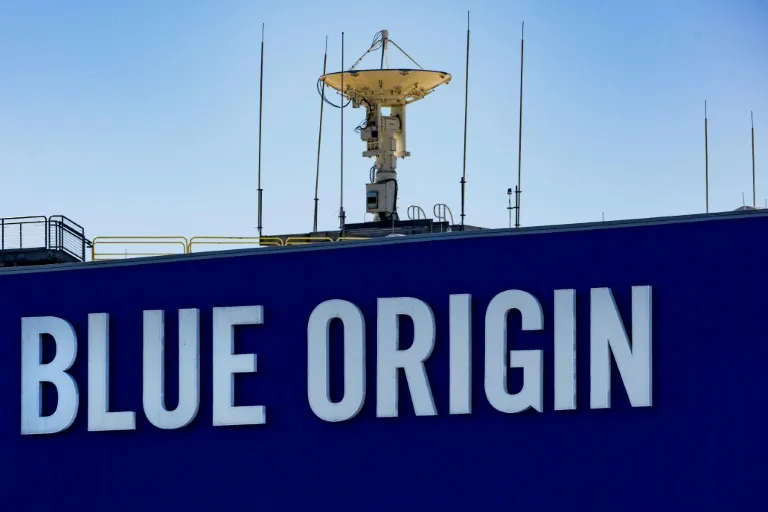 La fusée Blue Origin explose lors du lancement