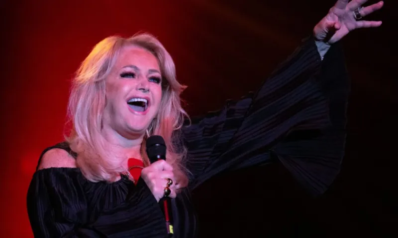 Bonnie Tyler en coma artificiel après une opération au Portugal