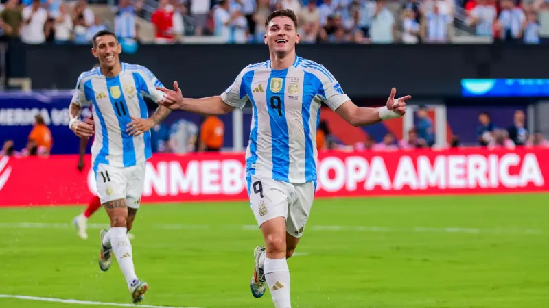 Brazil beat Egypt 2-0 in friendly, Argentina win