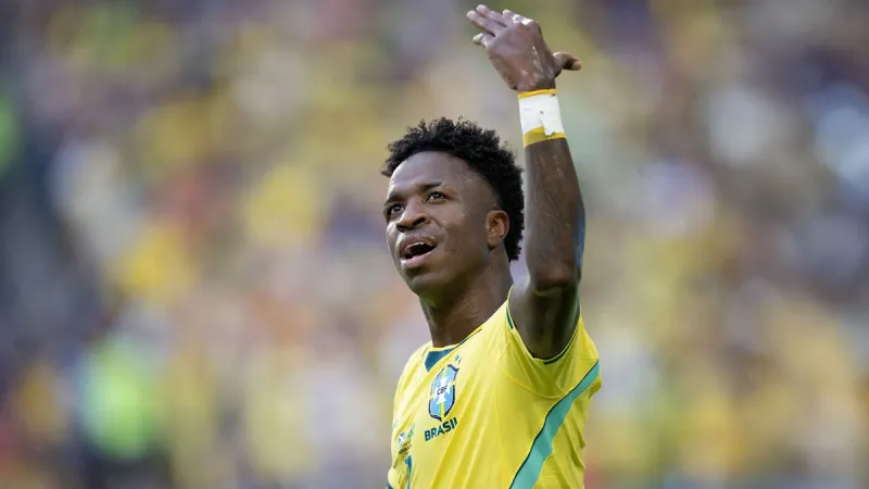 Le Brésil bat l'Écosse 3-0, Vini Jr. marque deux fois