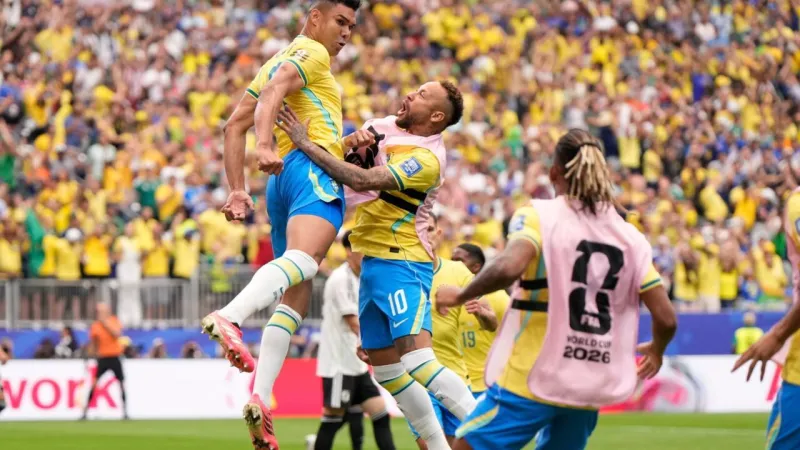 Brazil Edges Japan 1-0 to Reach World Cup Round of 16