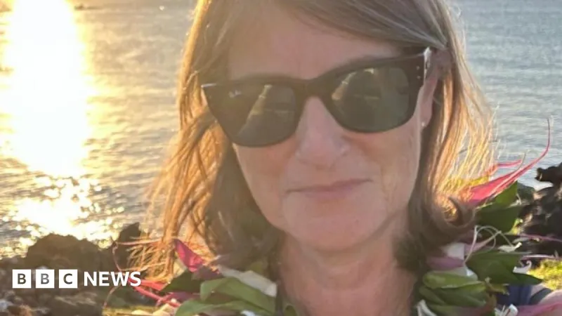 Breast cancer campaigner at Downing Street fears for daughters' risk