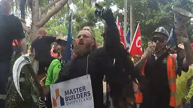 Builder boss attempted suicide after union coffin stunt