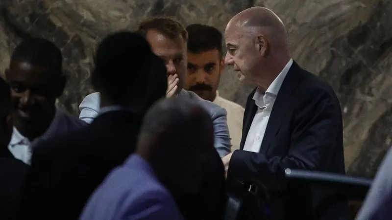 CAF backs Infantino; UEFA maintains FIFA boycott
