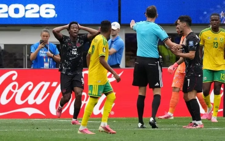Le Canada bat l'Afrique du Sud 1-0 et file en 8es