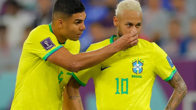 Casemiro soutient Neymar pour le Brésil malgré la blessure