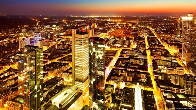 Les villes luttent contre la pollution lumineuse pour restaurer le ciel nocturne