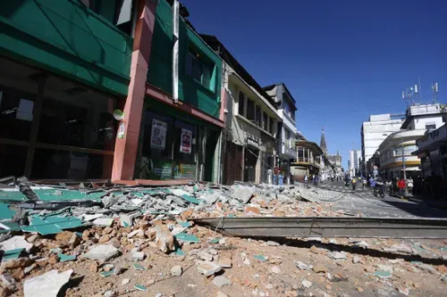 Colombia quake kills 11, rescue efforts underway