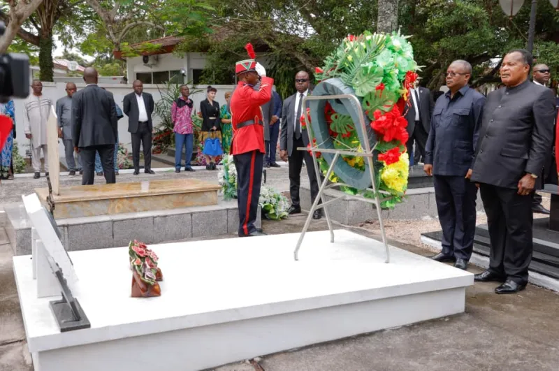 Le président congolais rend hommage à ses proches disparus