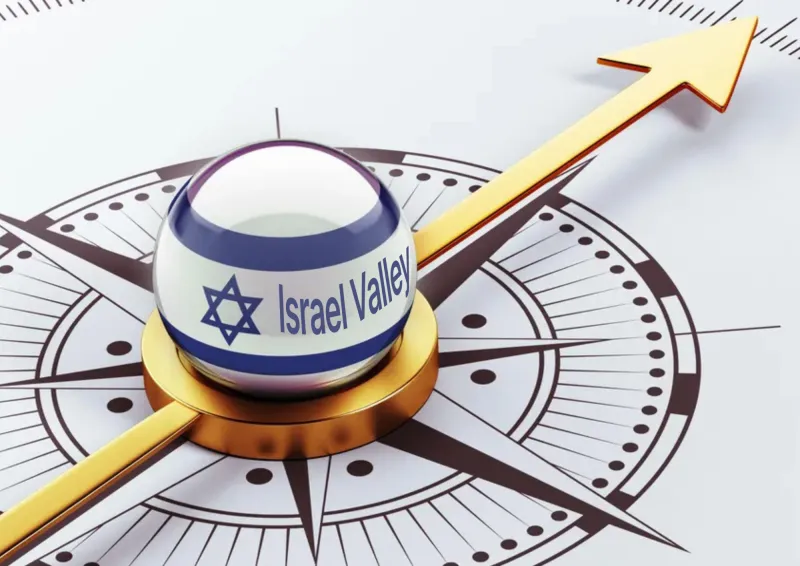 Countries Ban Russian Flights; Israel's Stance Unclear