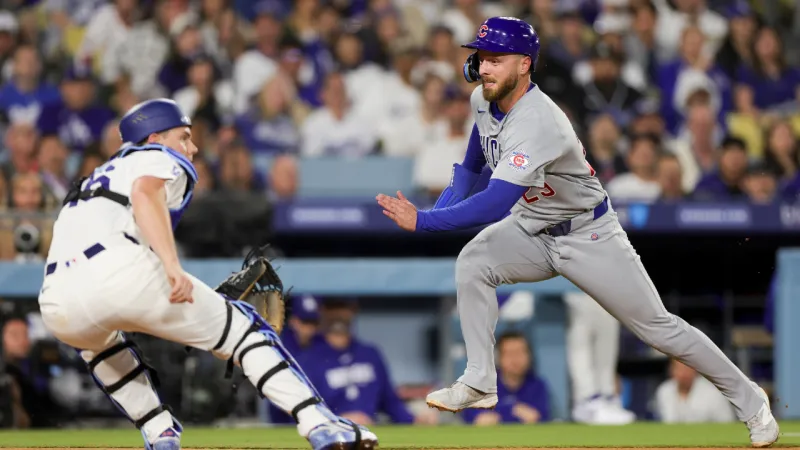 Cubs win 10th straight with comeback over Dodgers