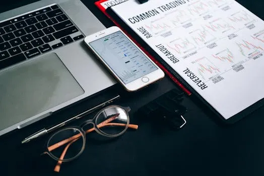 Cuprina Holdings finalise le regroupement d'actions et demande une audience au Nasdaq