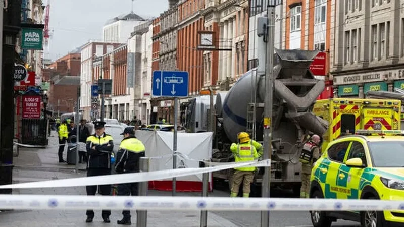 Cyclist dies after collision with truck in Dublin city centre