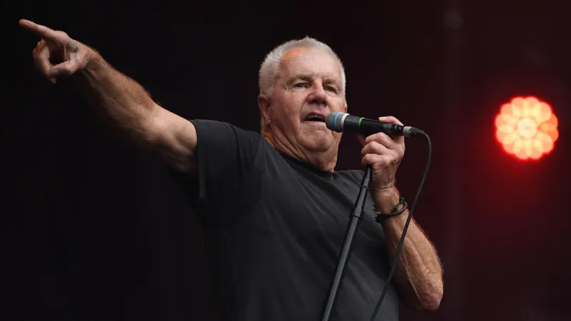 Daryl Braithwaite Retires from Live Performances