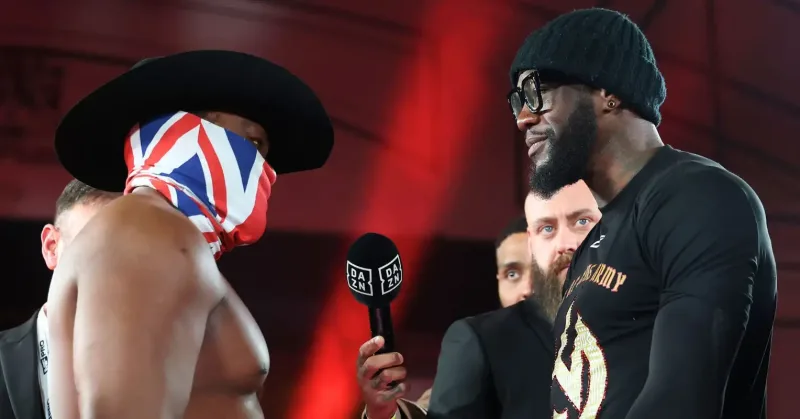 Deontay Wilder clarifies glove dispute before Chisora bout