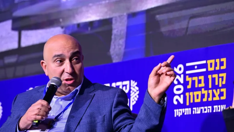 Dialogue Key to Israel-Palestine Trust, Experts Say