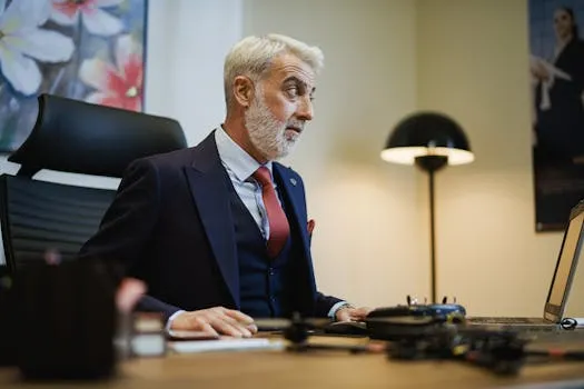 DroneShield CEO Exits Amid $100M Sales Pipeline Drop