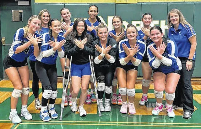 East Volleyball Takes Carolina Lead