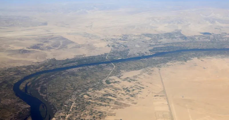 Egypt Launches First Aerial Mining Survey in 42 Years
