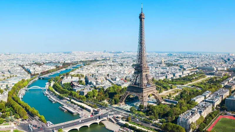 Eiffel Tower's Secret Apartment Up for Auction