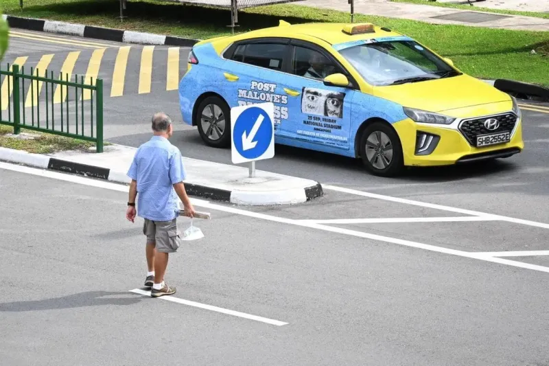 Elderly jaywalkers risk lives for convenience in Singapore