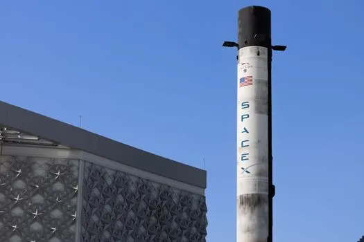 Elon Musk pas encore trillionnaire; introduction en bourse de SpaceX non confirmée